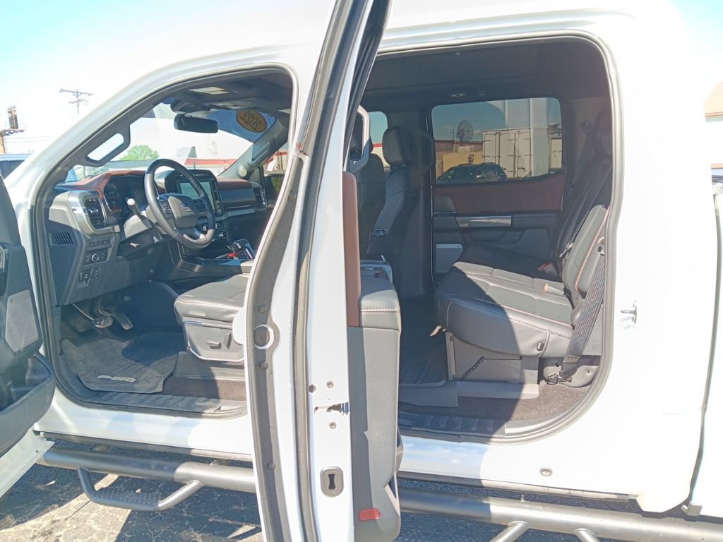 Used 2022 Ford F150 Lariat AWD/4WD image 11