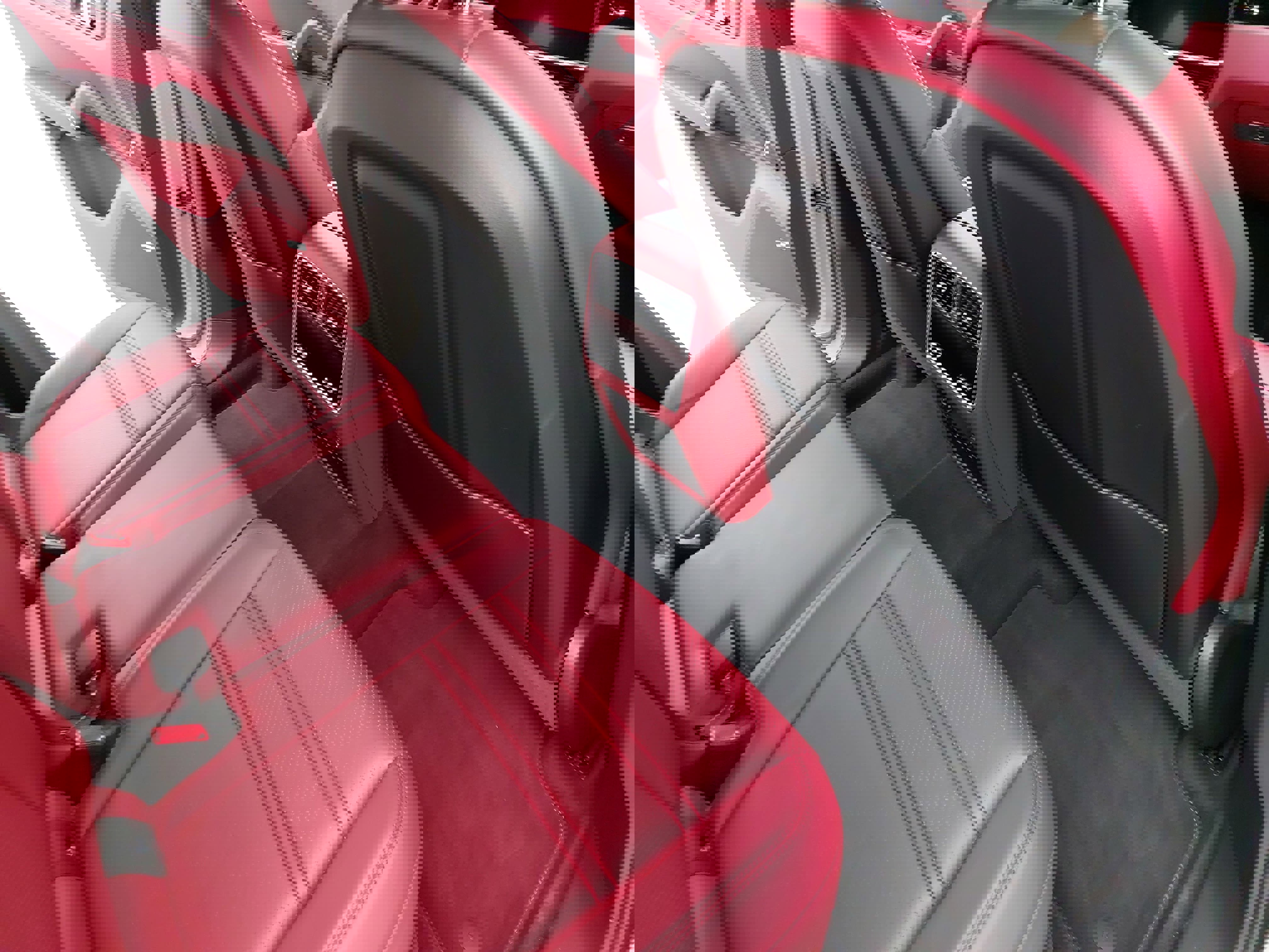 Used 2021 Porsche Cayenne image 13