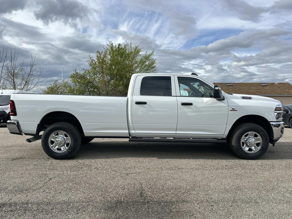 New 2026 RAM 3500 Tradesman AWD/4WD image 2