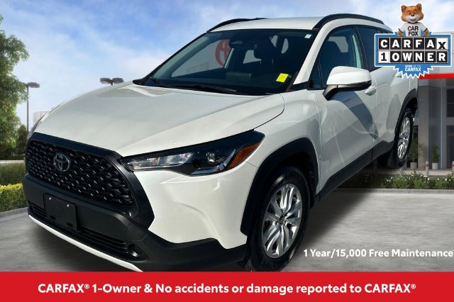 Certified 2023 Toyota Corolla Cross LE AWD/4WD image 2
