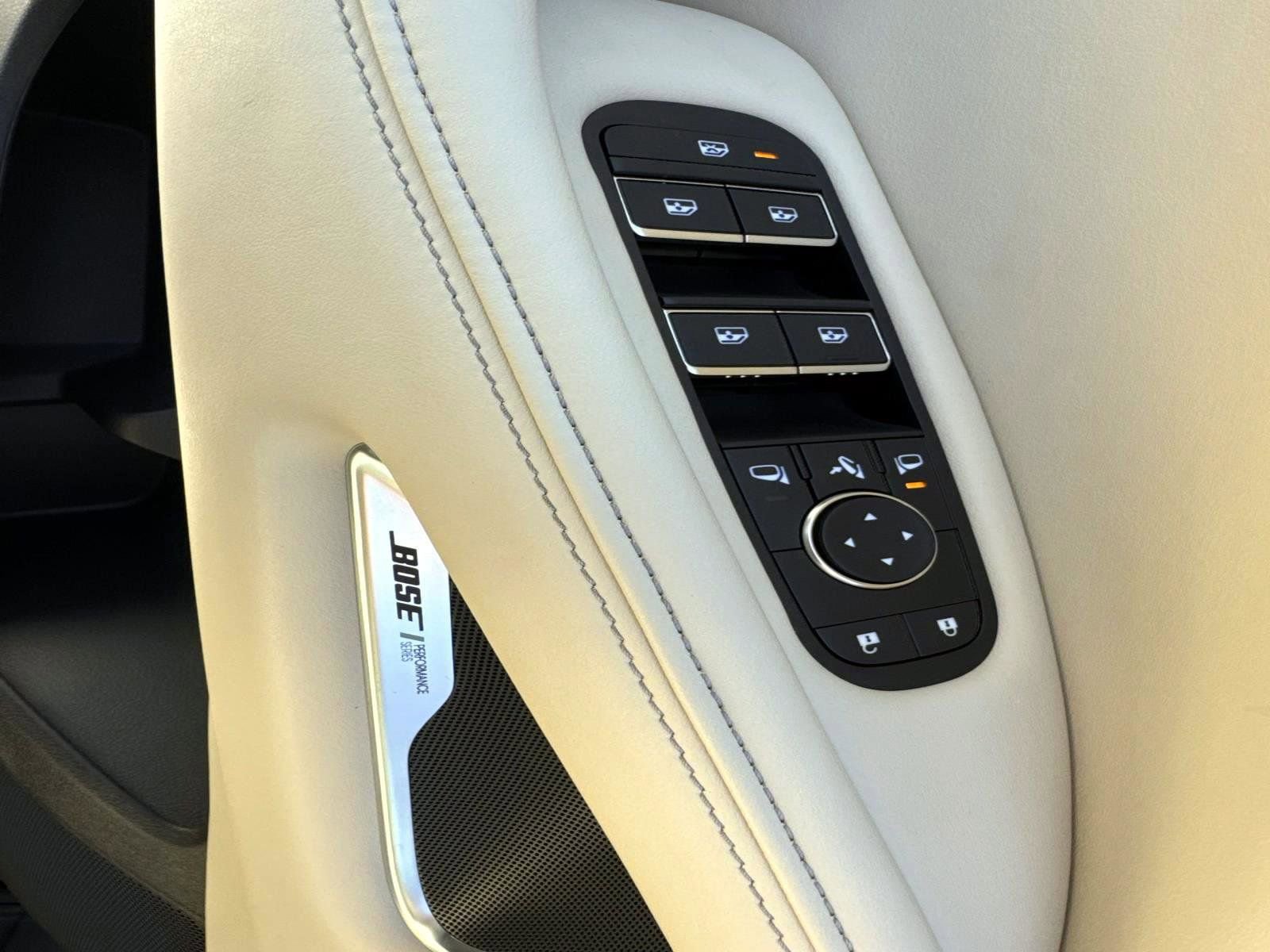 Used 2025 INFINITI QX60 Luxe image 8