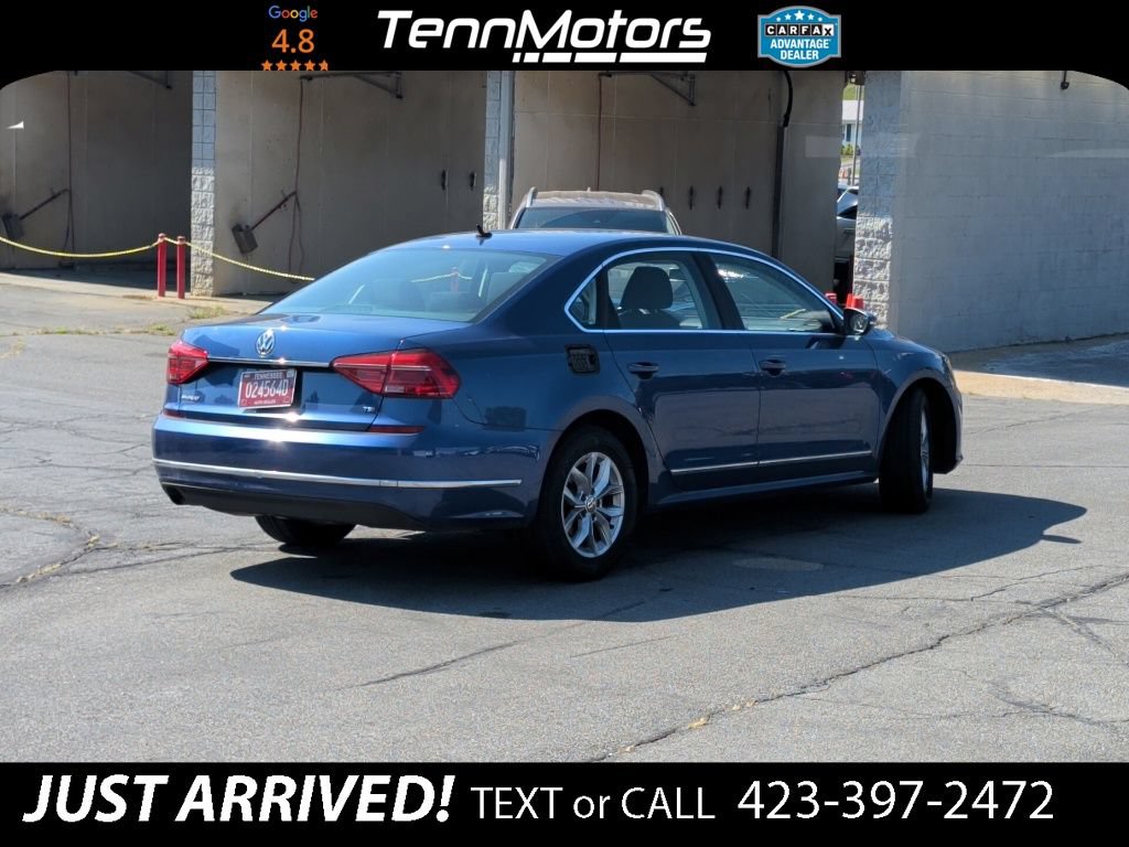 Used 2016 Volkswagen Passat 1.8T S w/ Lighting Package (P06) FWD image 5