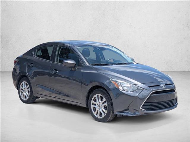 Used 2017 Toyota Yaris iA FWD video 3
