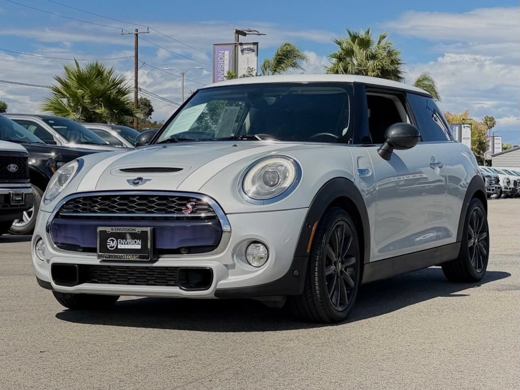 Used 2018 MINI Cooper S FWD image 4
