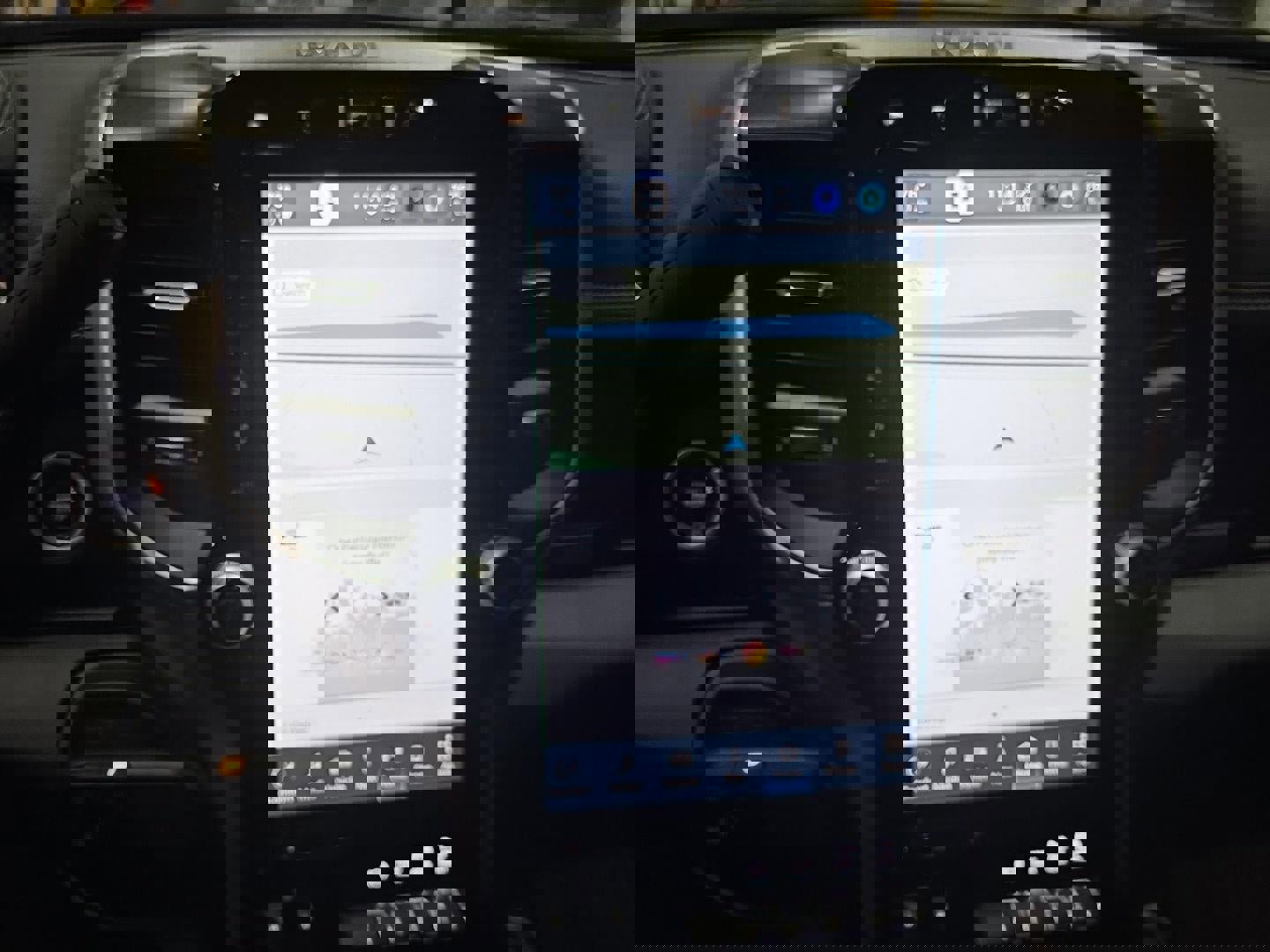 Used 2024 RAM 3500 Laramie image 15