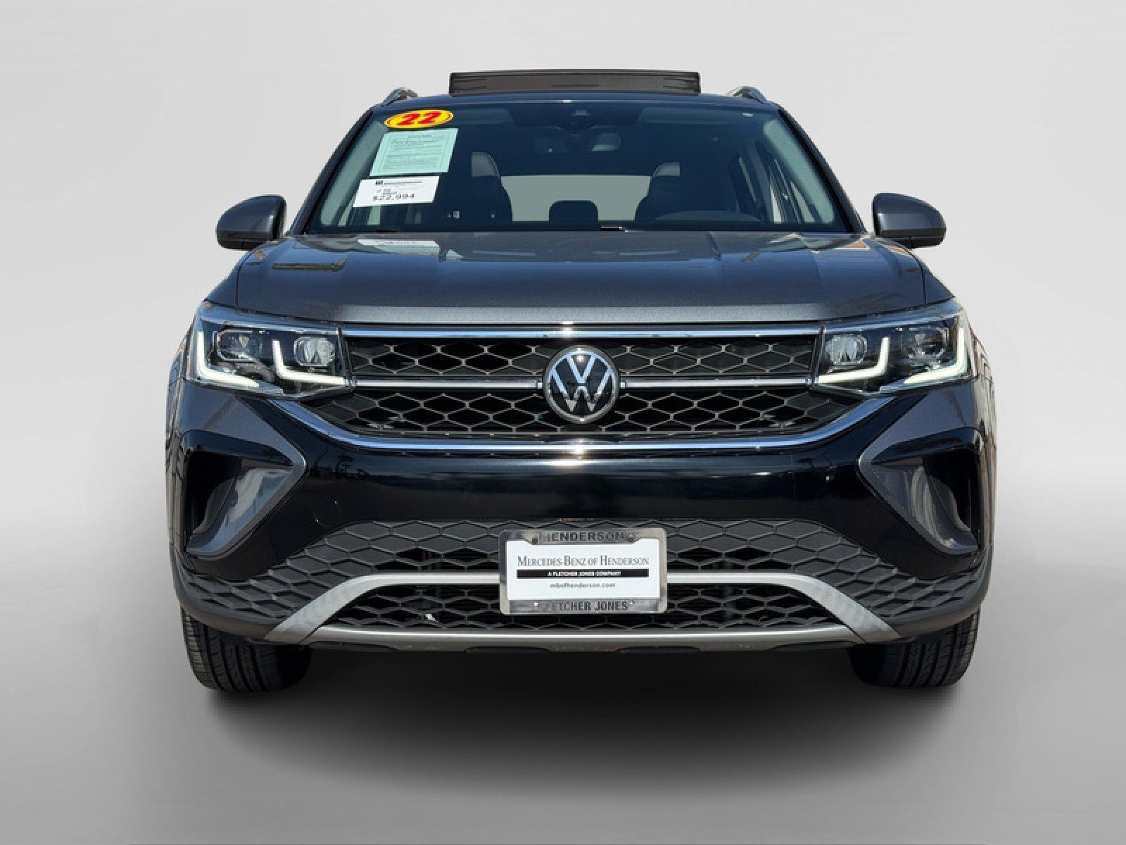 Used 2022 Volkswagen Taos SEL w/ Panoramic Sunroof Package image 8