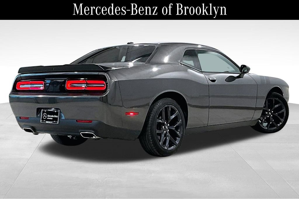 Used 2020 Dodge Challenger SXT w/ Blacktop Package RWD image 11