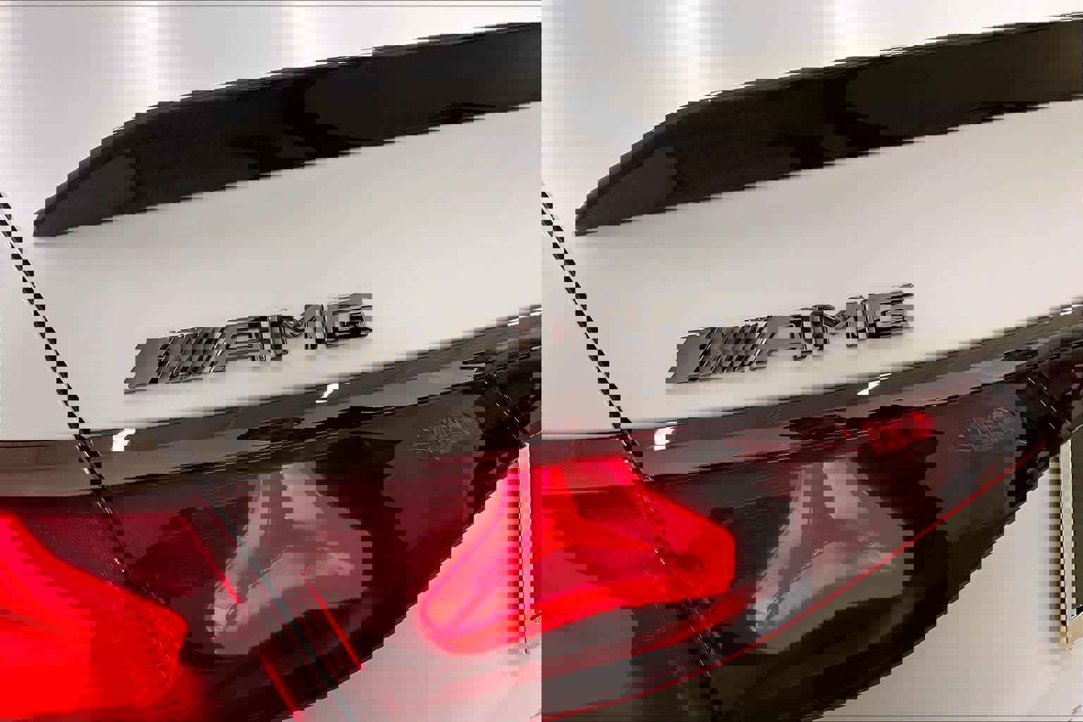 Certified 2025 Mercedes-Benz E 53 AMG e 4MATIC Sedan image 10