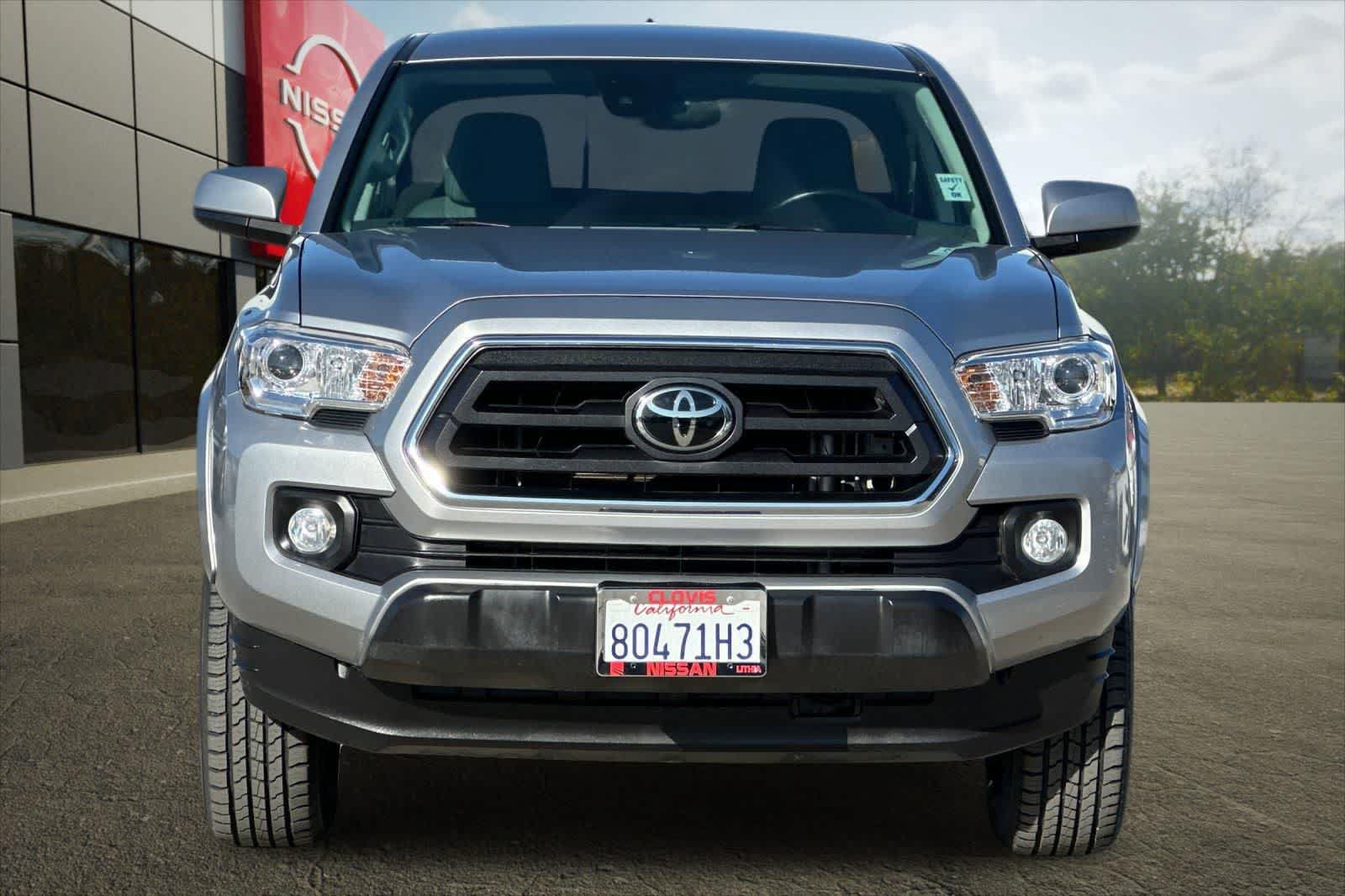 Used 2021 Toyota Tacoma SR5 RWD image 11