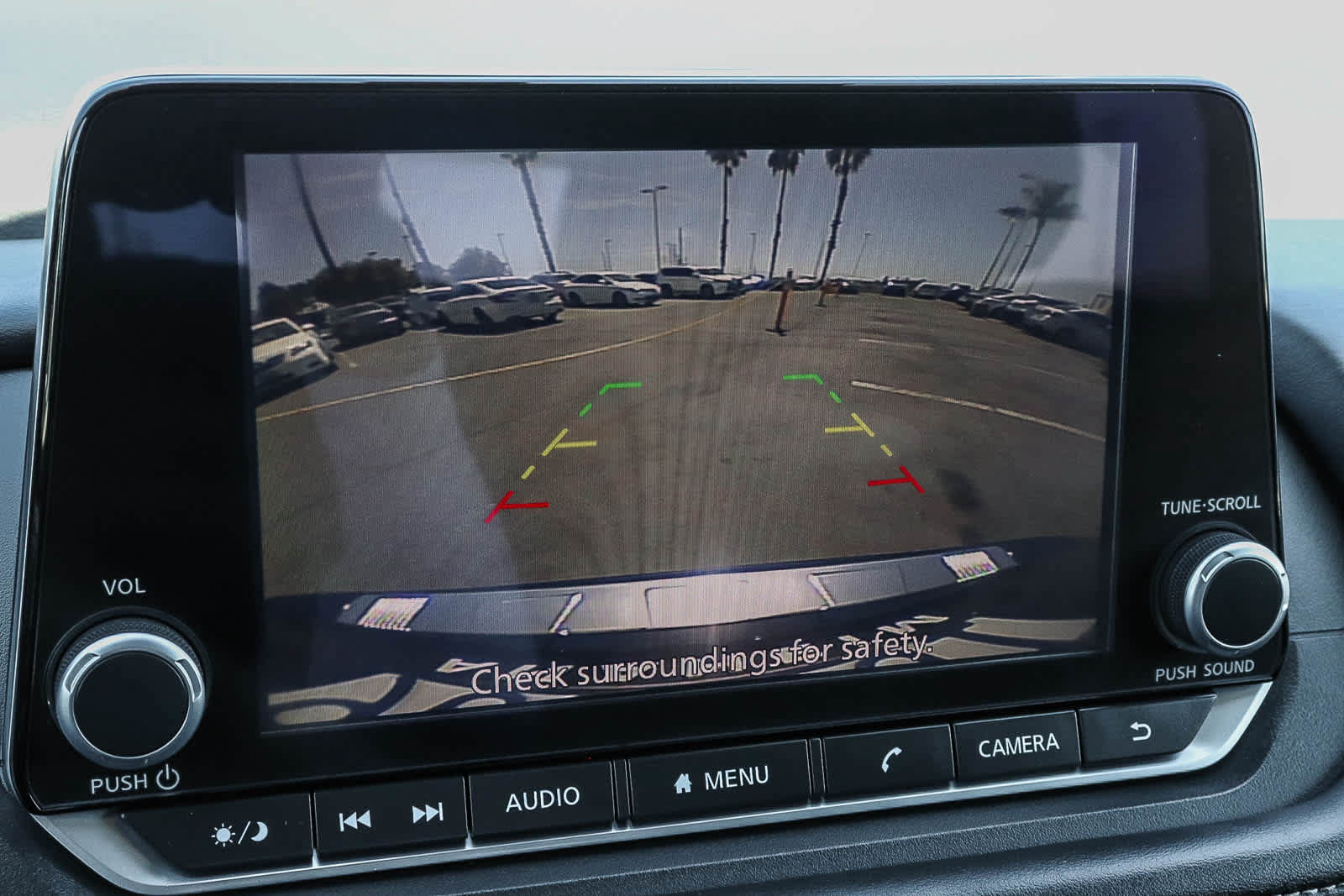 Used 2025 Nissan Rogue SV FWD image 32