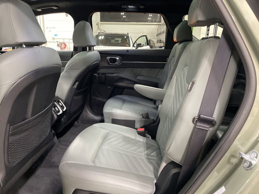 Certified 2024 Kia Sorento SX Prestige w/ Sage Leather Package image 28