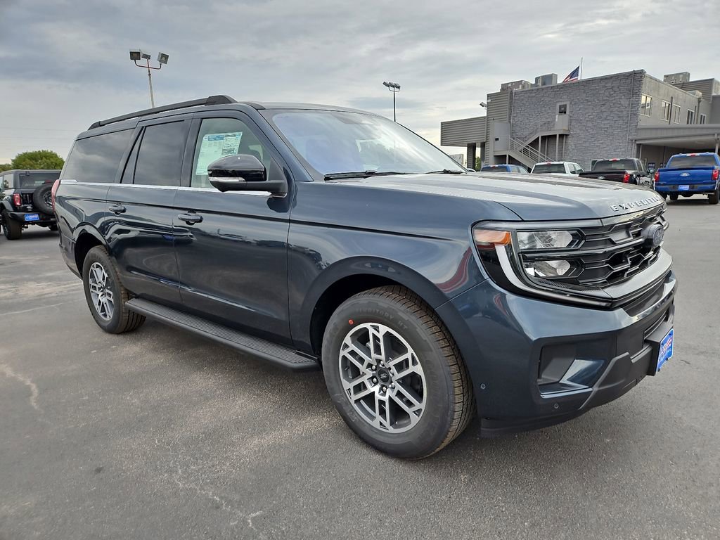 New 2025 Ford Expedition Max Active image 1