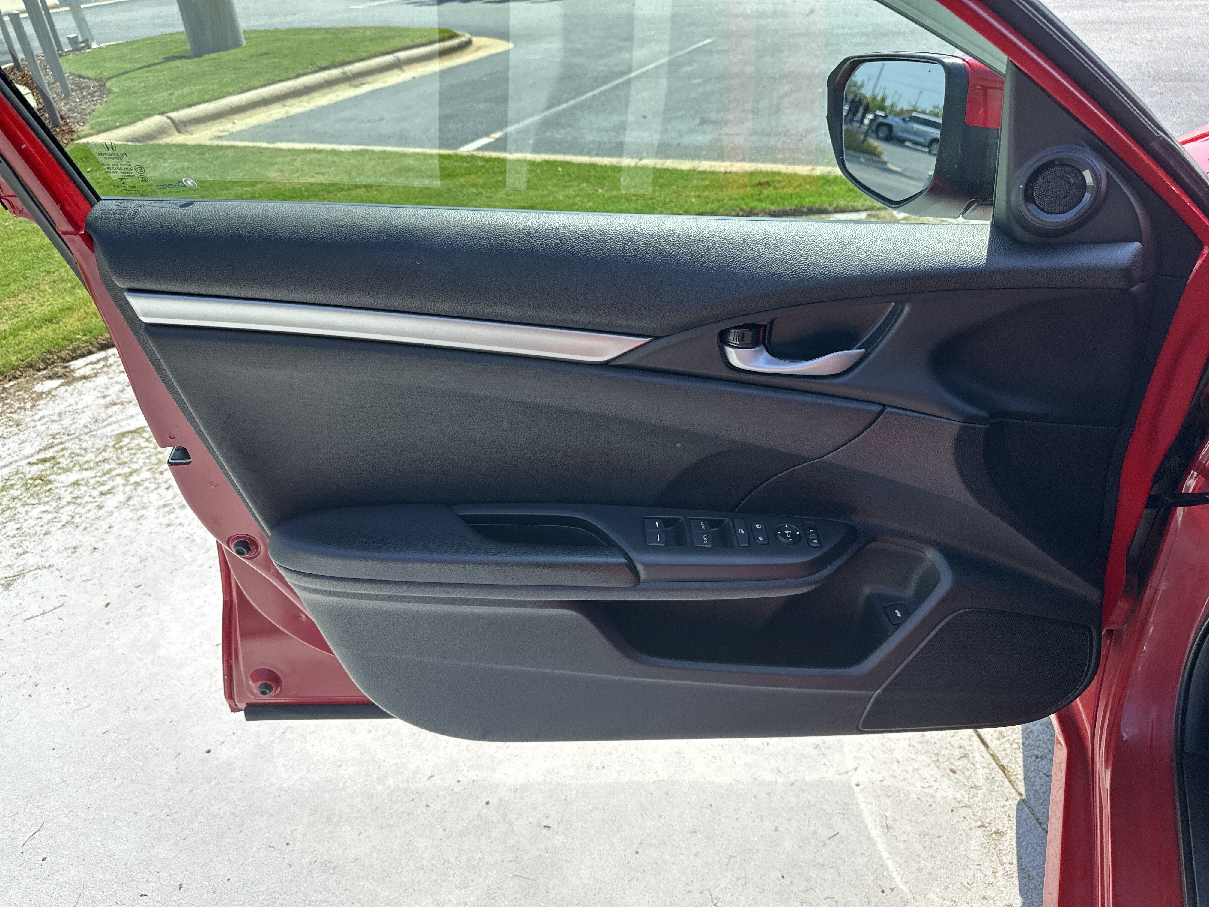 Used 2021 Honda Civic Sport image 14