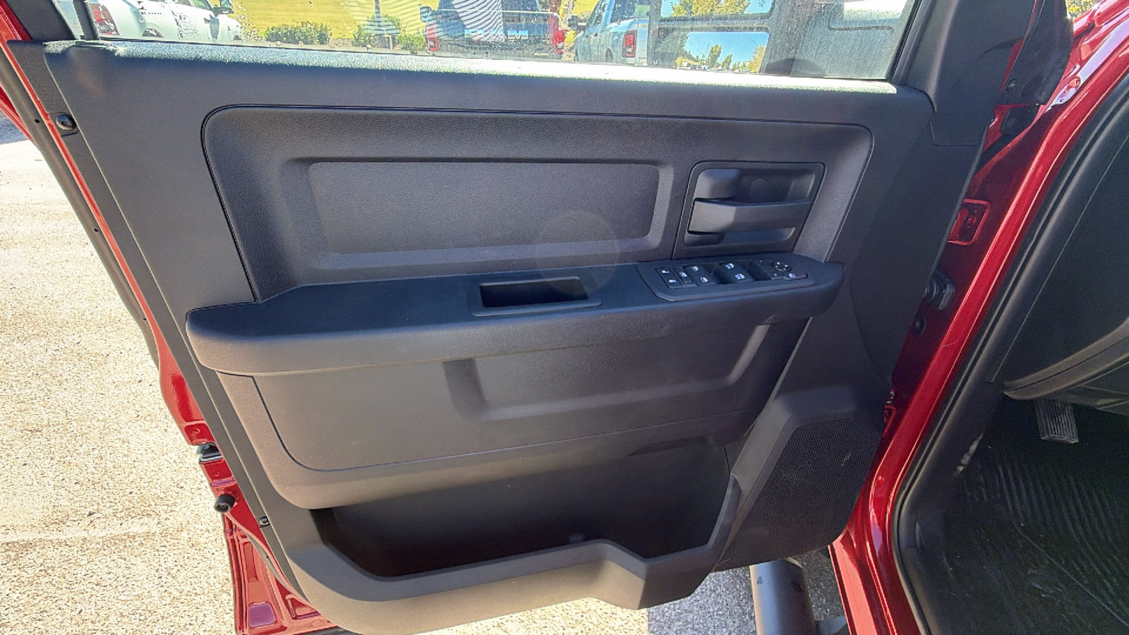 New 2026 RAM 5500 Tradesman w/ Chrome Appearance Group AWD/4WD image 15