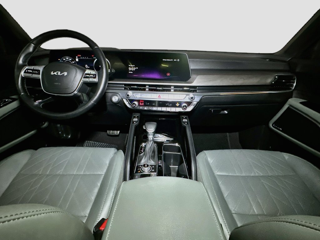 Used 2024 Kia Telluride SX Prestige X-Pro AWD/4WD image 12