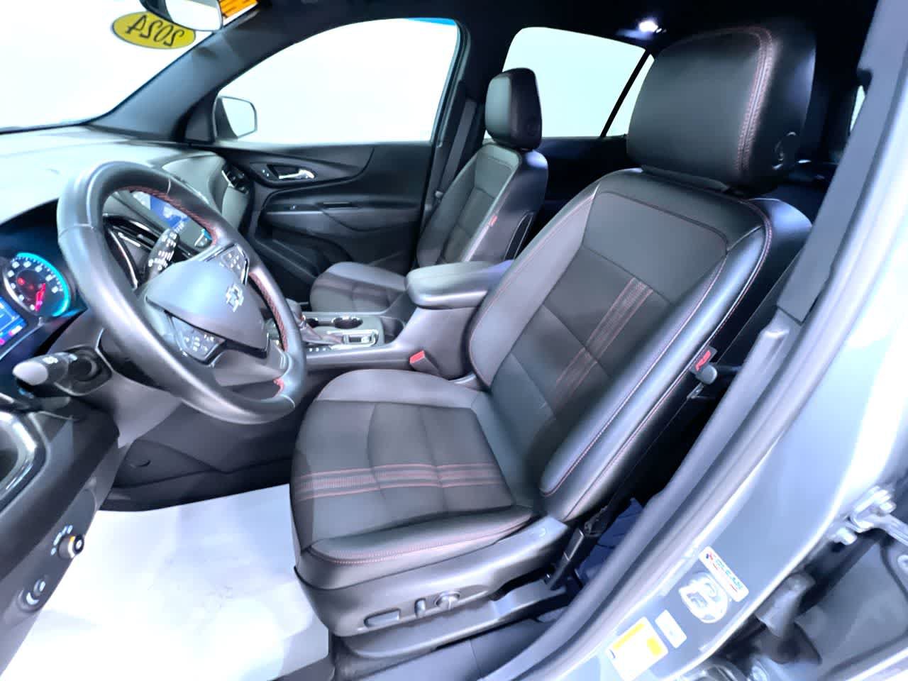 Used 2024 Chevrolet Equinox RS w/ LPO, Floor Liner Package FWD image 14