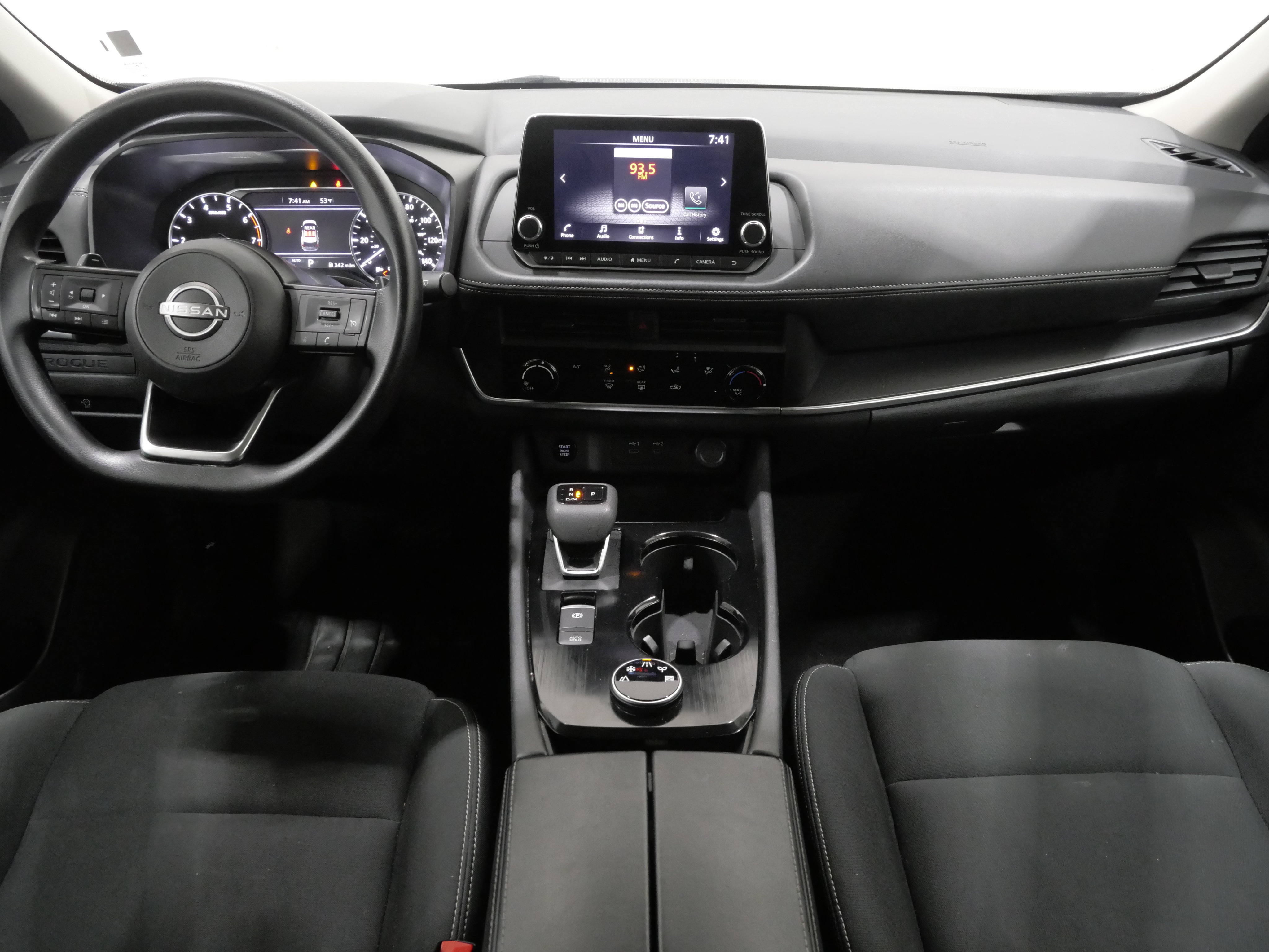 Used 2024 Nissan Rogue S AWD/4WD image 9