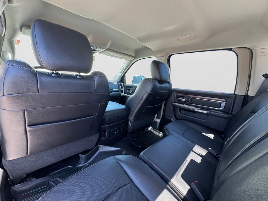 Used 2017 RAM 1500 Laramie w/ Convenience Group AWD/4WD image 13