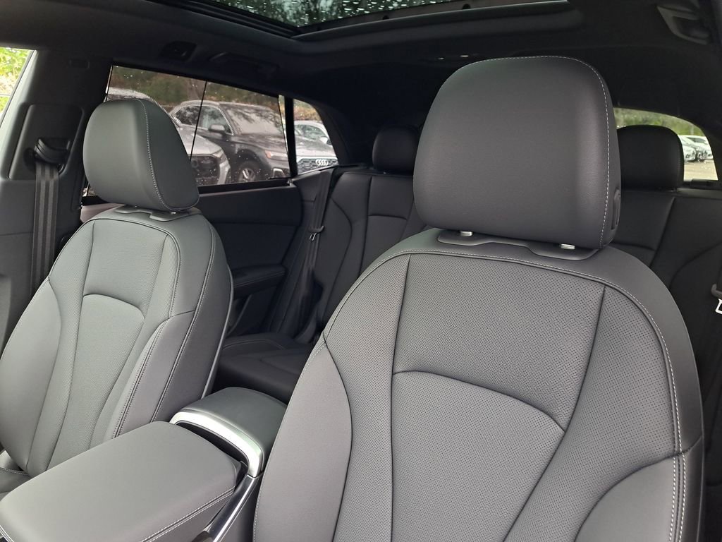 New 2026 Audi Q8 Premium Plus AWD/4WD image 17