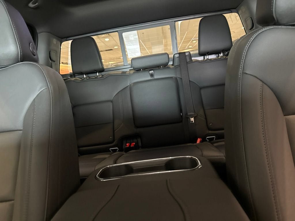 New 2026 GMC Sierra 1500 SLT w/ SLT Premium Plus Package AWD/4WD image 22