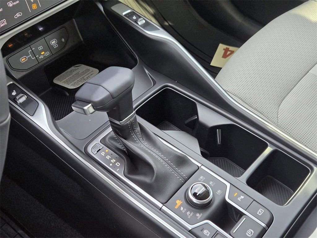 New 2026 Kia Sorento S AWD/4WD image 17