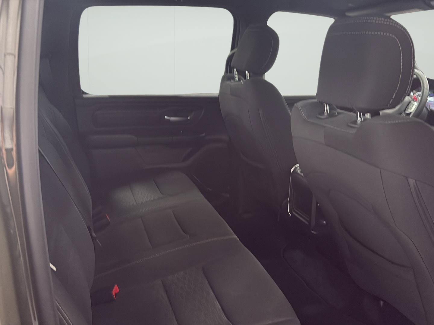 New 2026 RAM 1500 Express AWD/4WD image 28