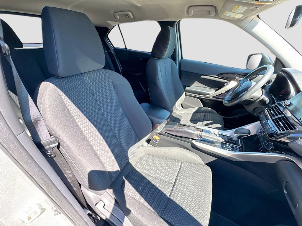 Used 2024 Mitsubishi Eclipse Cross LE image 27