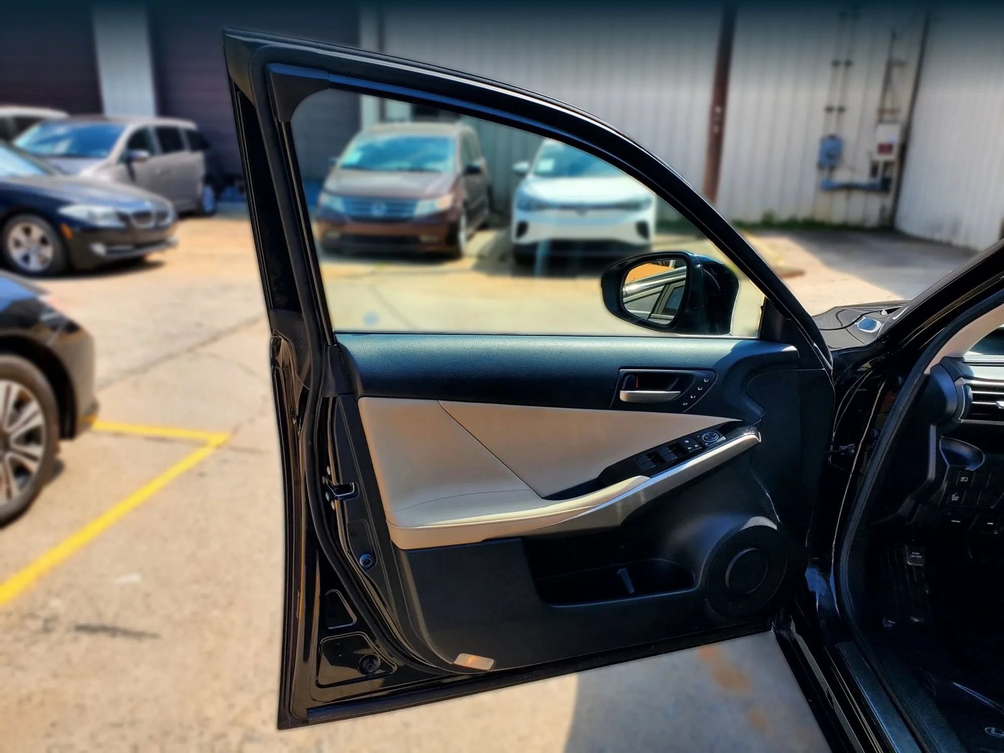 Used 2019 Lexus IS 300 AWD image 16