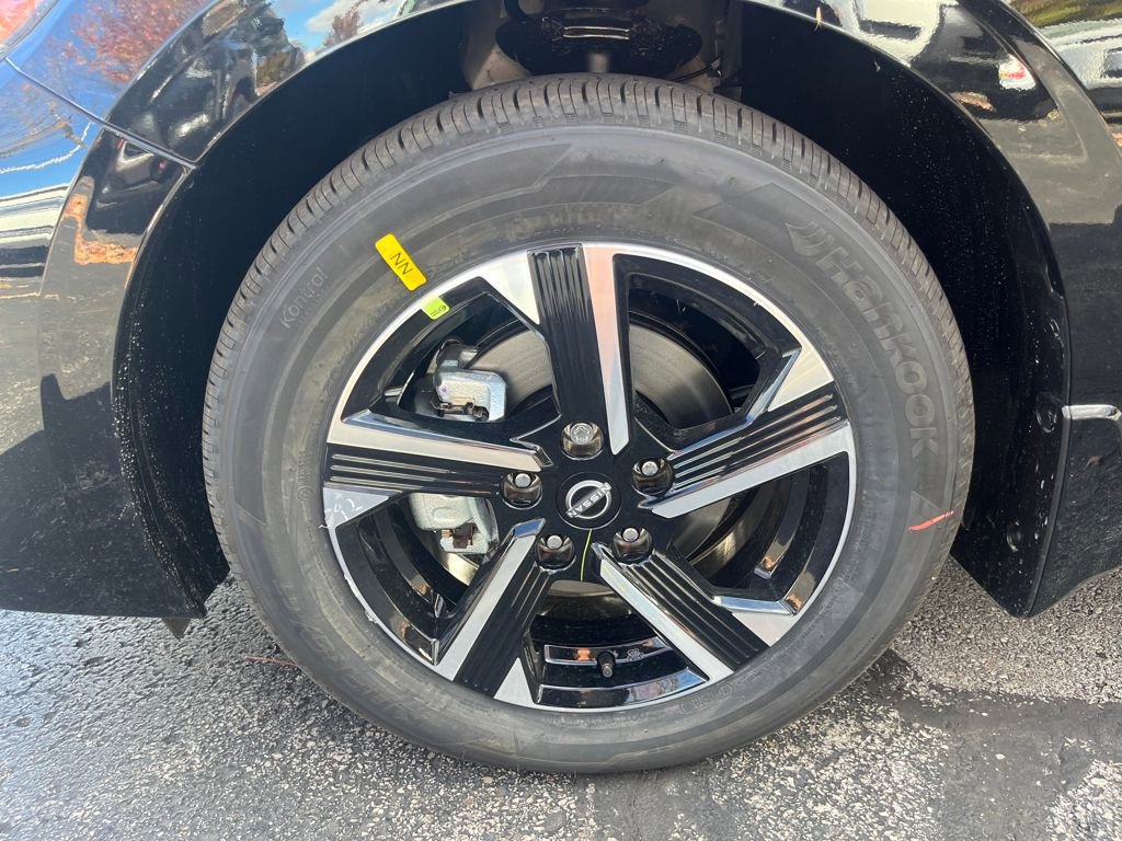 New 2025 Nissan Sentra SV image 9