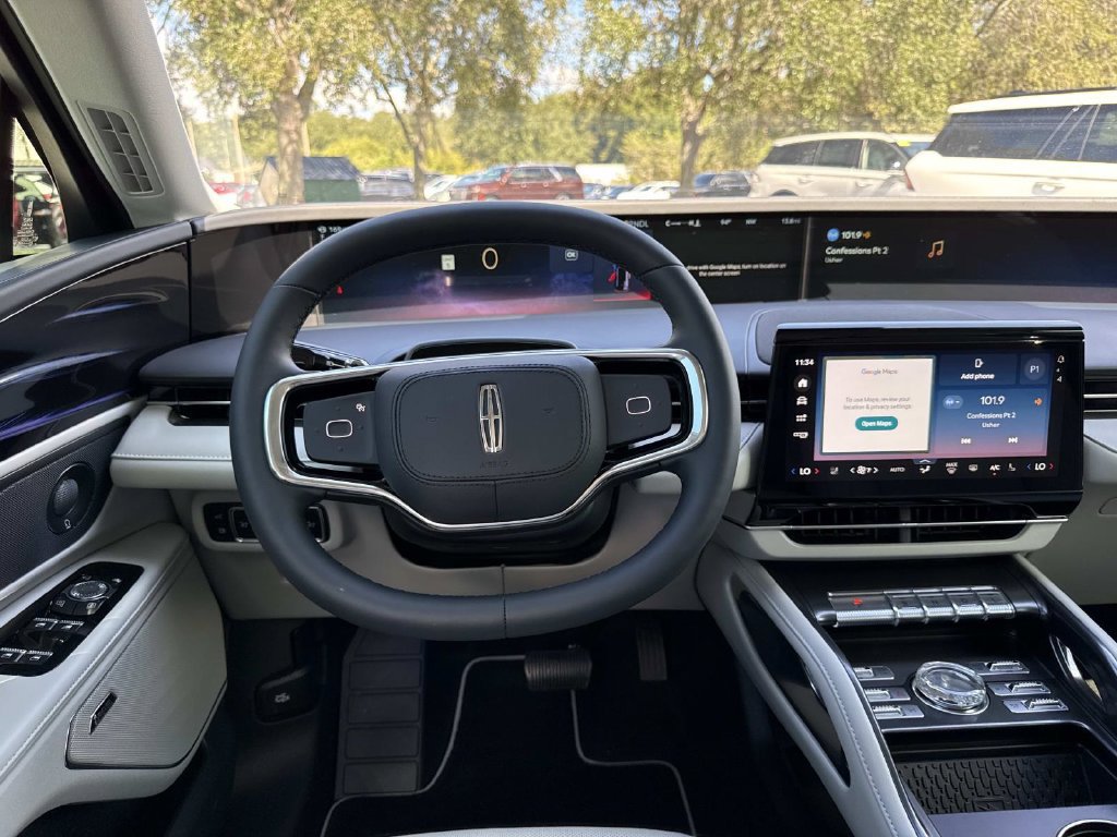 New 2026 Lincoln Nautilus Premier w/ Equipment Group 102A AWD/4WD image 17