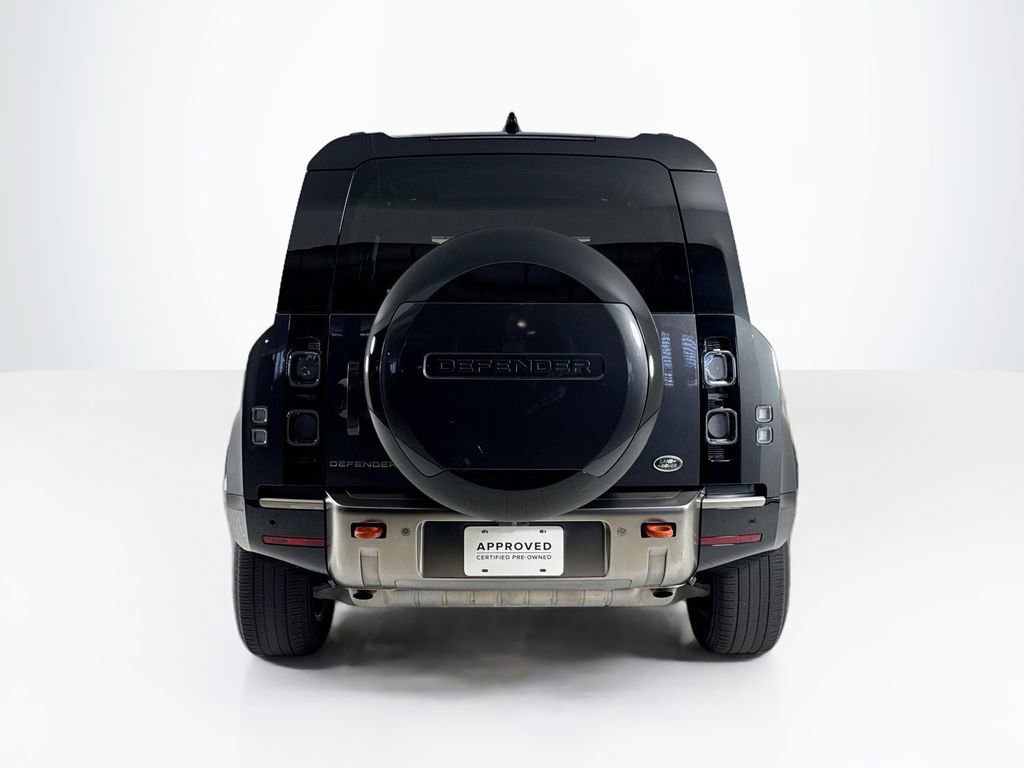 Used 2023 Land Rover Defender 110 X image 4