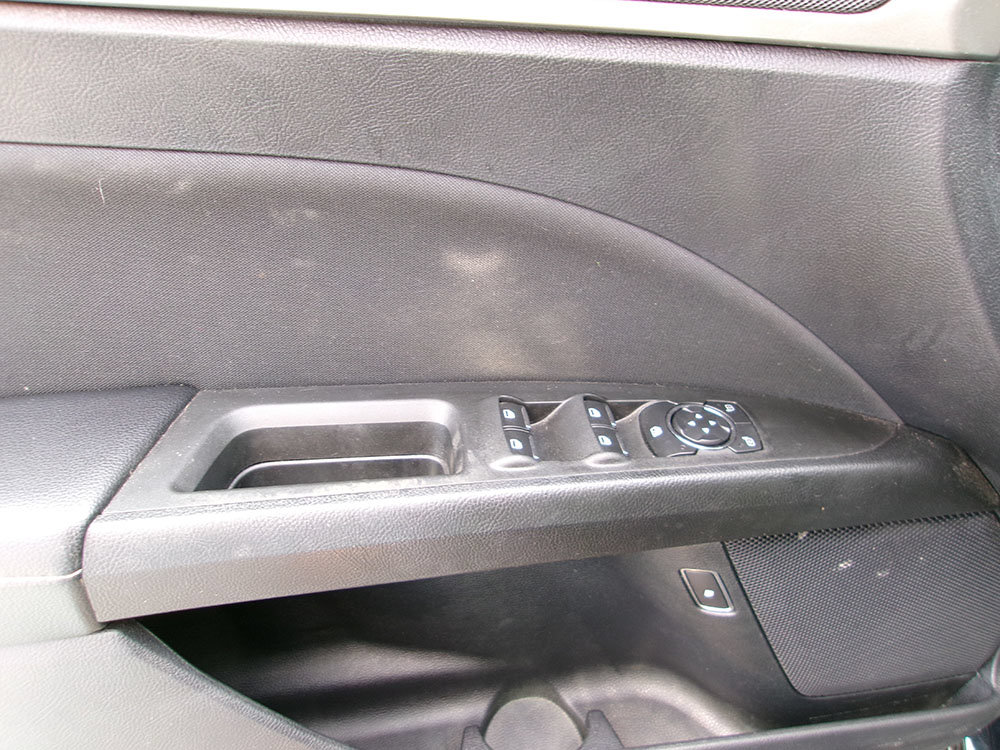 Used 2020 Ford Fusion SE FWD image 14