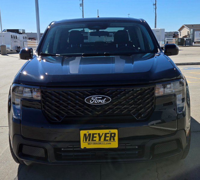 New 2025 Ford Maverick XLT w/ XLT Luxury Package image 3
