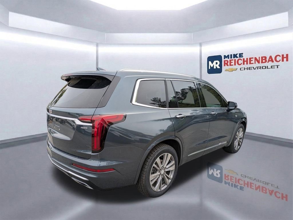 Used 2021 Cadillac XT6 Premium Luxury image 4