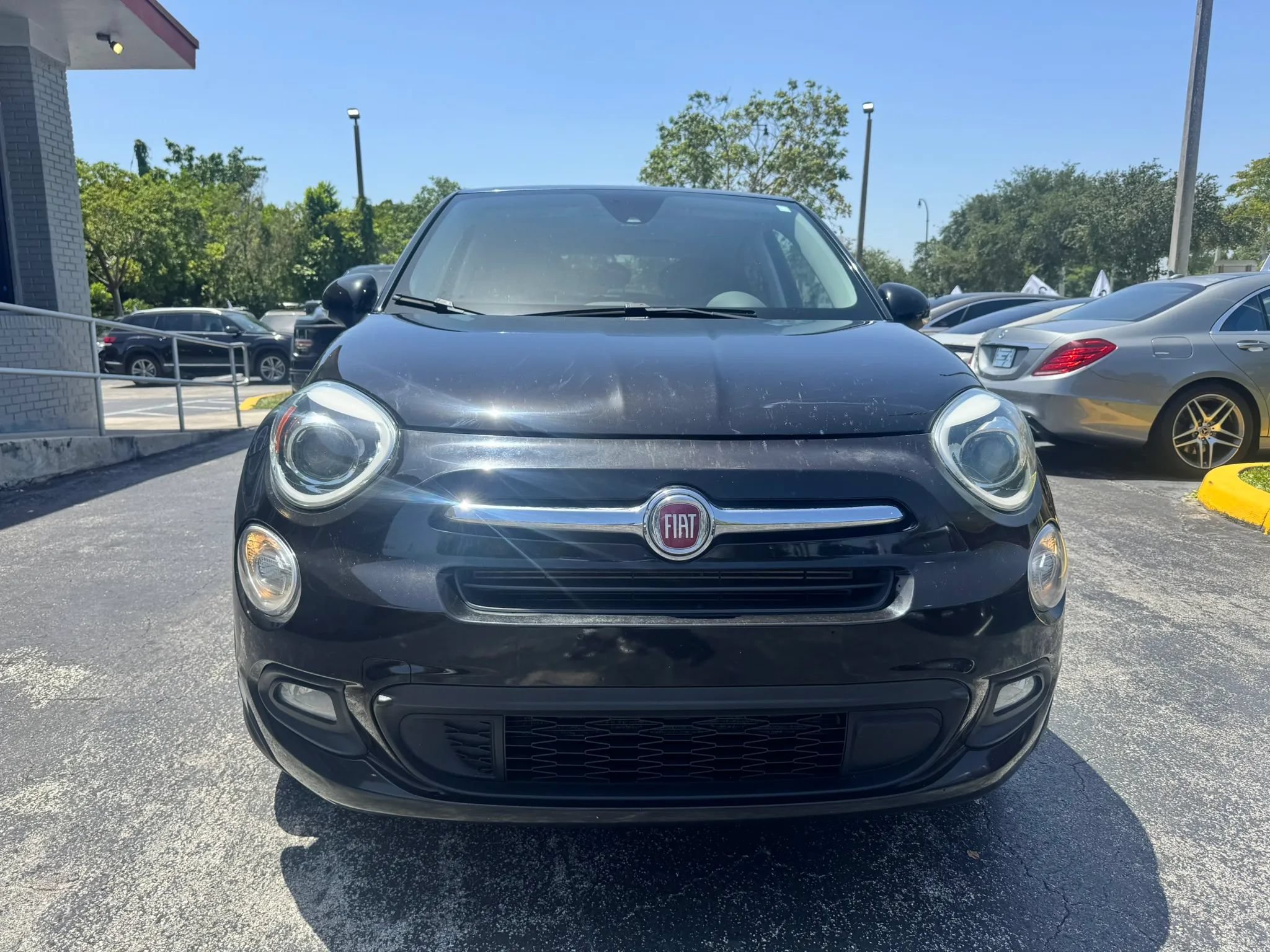 Used 2017 FIAT 500X Lounge w/ Lounge Premium Package (FWD) image 4