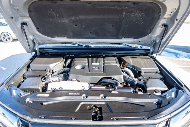 Used 2024 Lexus GX 550 AWD/4WD image 31