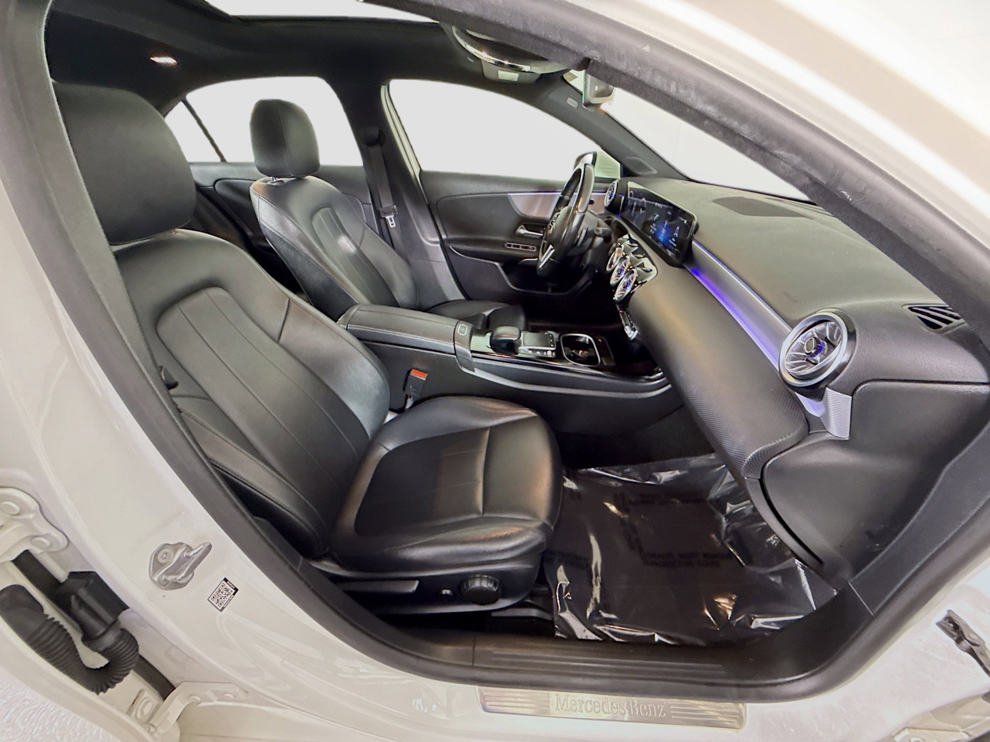 Used 2022 Mercedes-Benz A 220 4MATIC w/ Premium Package Lite image 29