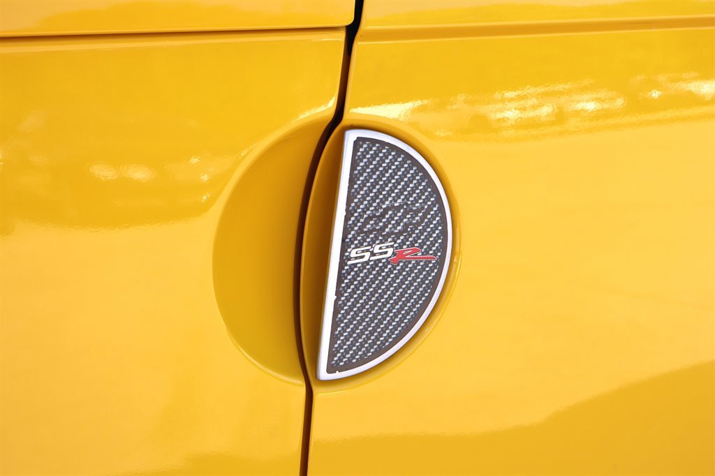Used 2003 Chevrolet SSR w/ Preferred Equipment Group RWD image 30