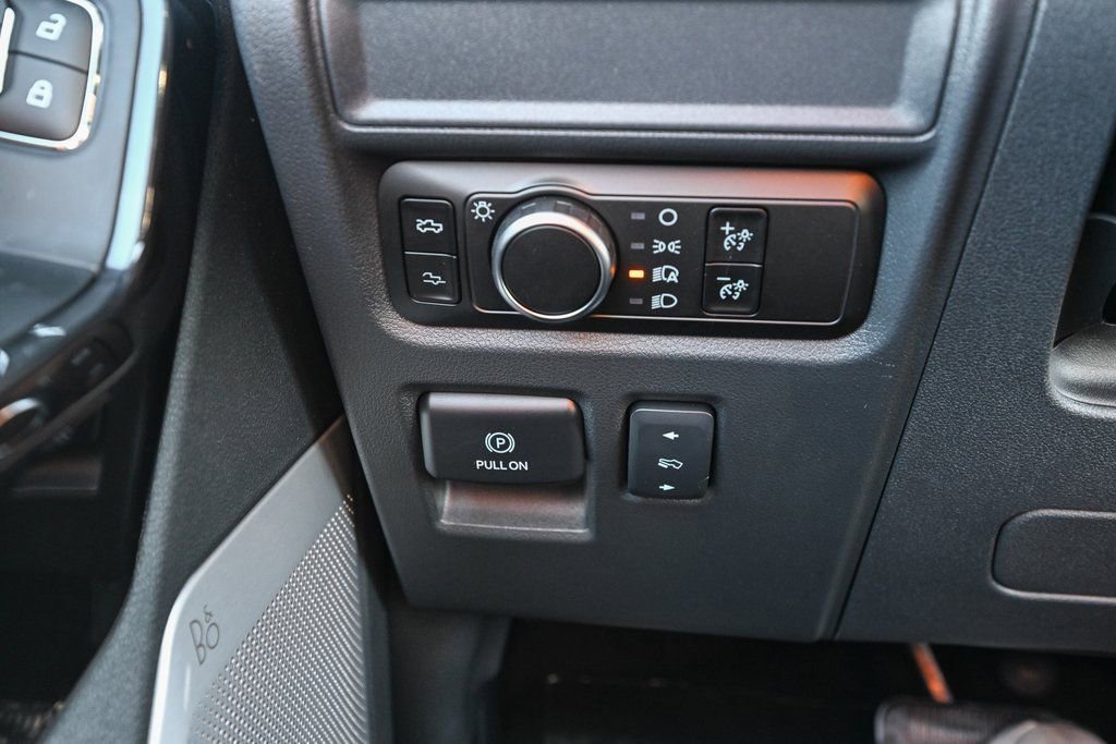 New 2025 Ford F150 Lightning Platinum w/ Dark Elements Package image 34