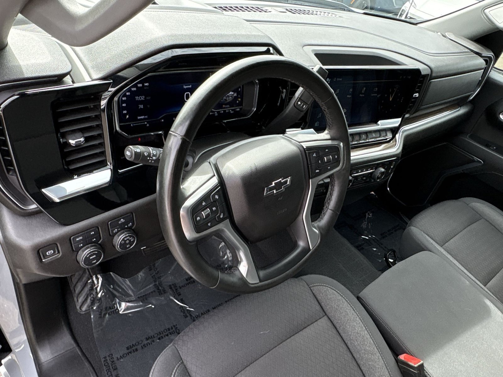 Used 2024 Chevrolet Silverado 1500 RST AWD/4WD image 16