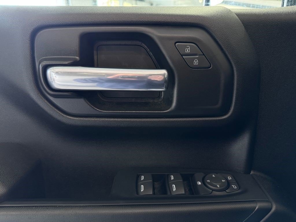 Certified 2023 Chevrolet Silverado 1500 Custom w/ LPO, Dark Essentials Package AWD/4WD image 22