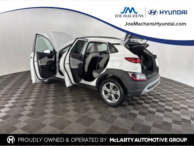 Used 2023 Hyundai Kona SEL image 18