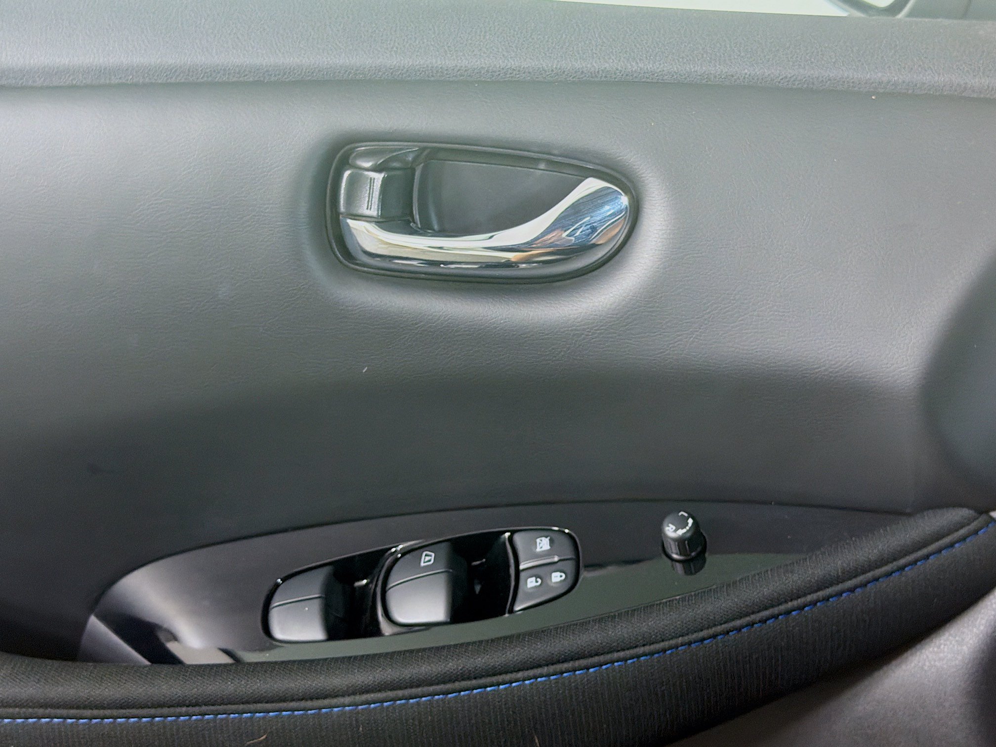 Used 2024 Nissan Leaf SV Plus FWD image 15