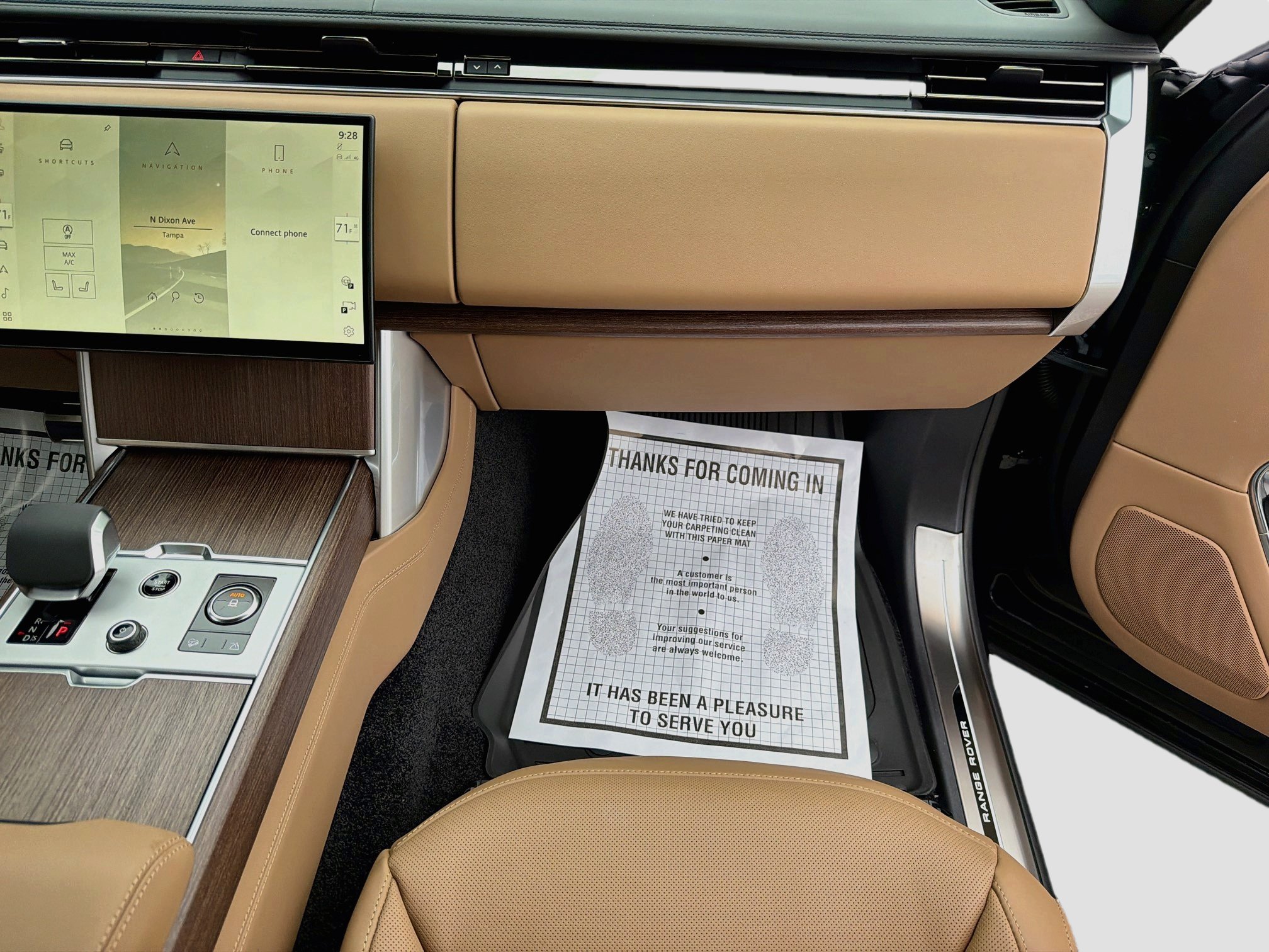 New 2027 Land Rover Range Rover SE AWD/4WD image 19