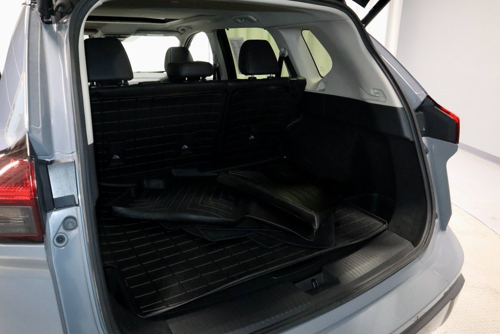 Certified 2024 Nissan Rogue SL w/ SL Premium Package image 14