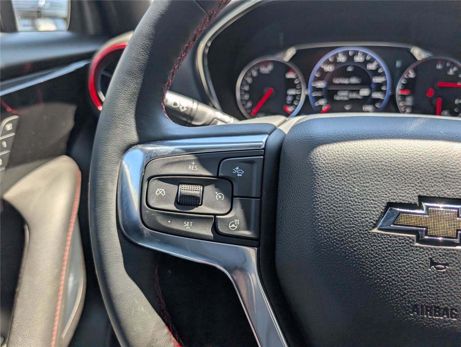 Used 2024 Chevrolet Blazer RS w/ Driver Confidence II Package image 24