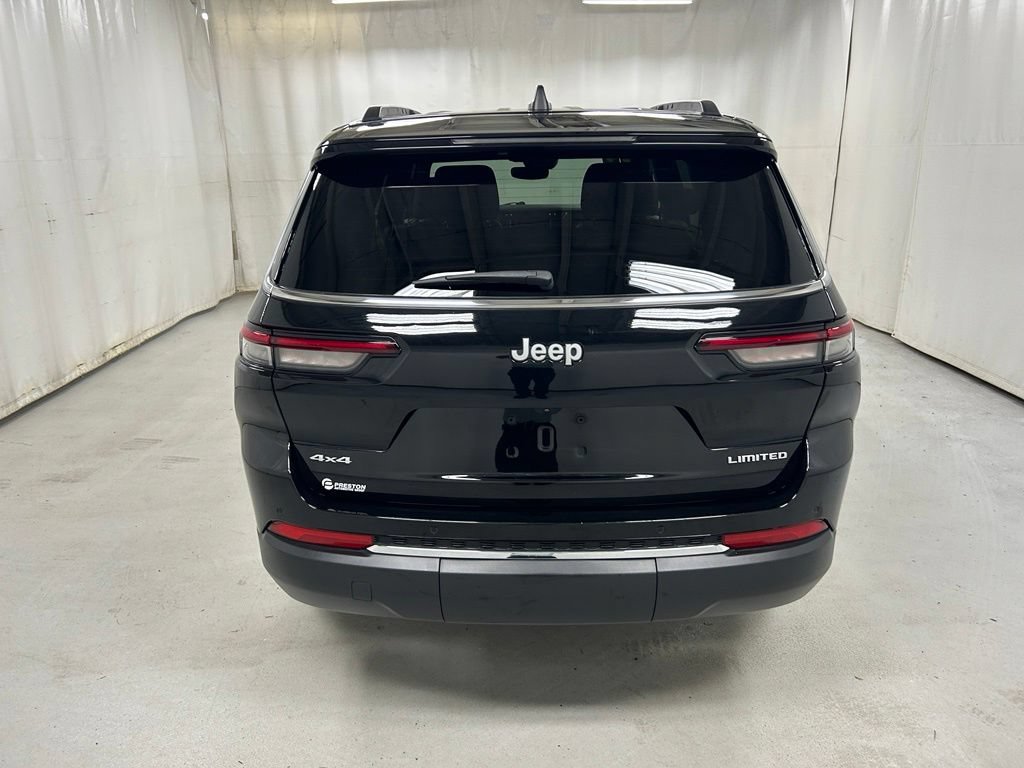 Used 2024 Jeep Grand Cherokee L Limited AWD/4WD image 6