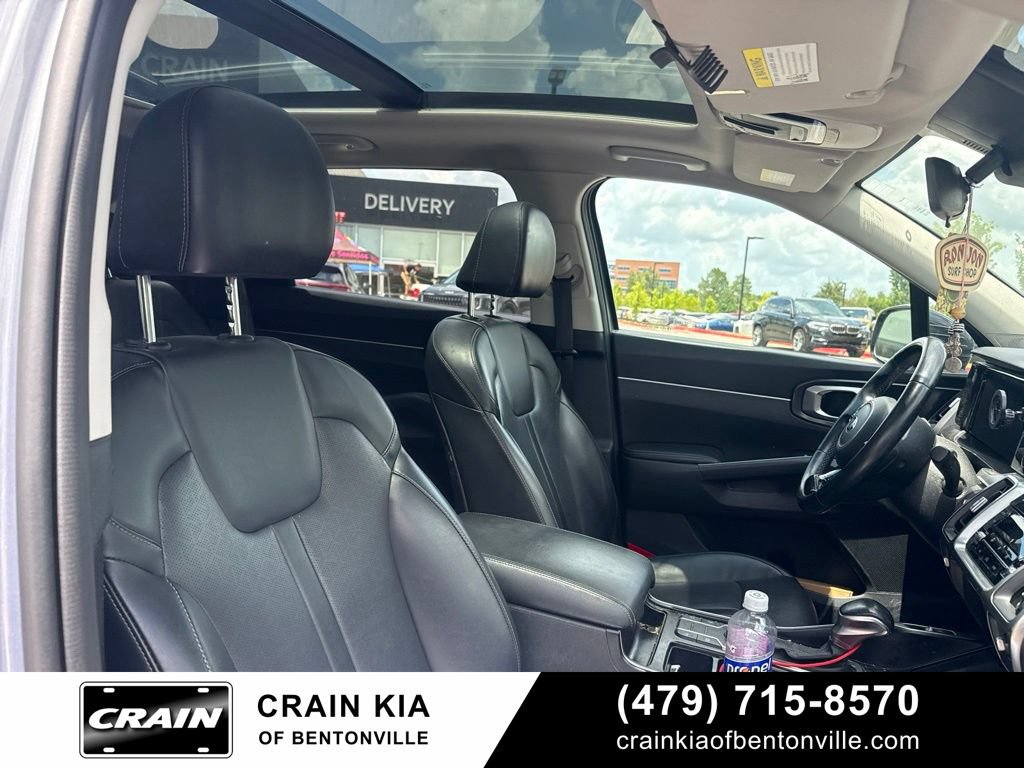 Used 2021 Kia Sorento S w/ Panoramic Sunroof Package FWD image 4
