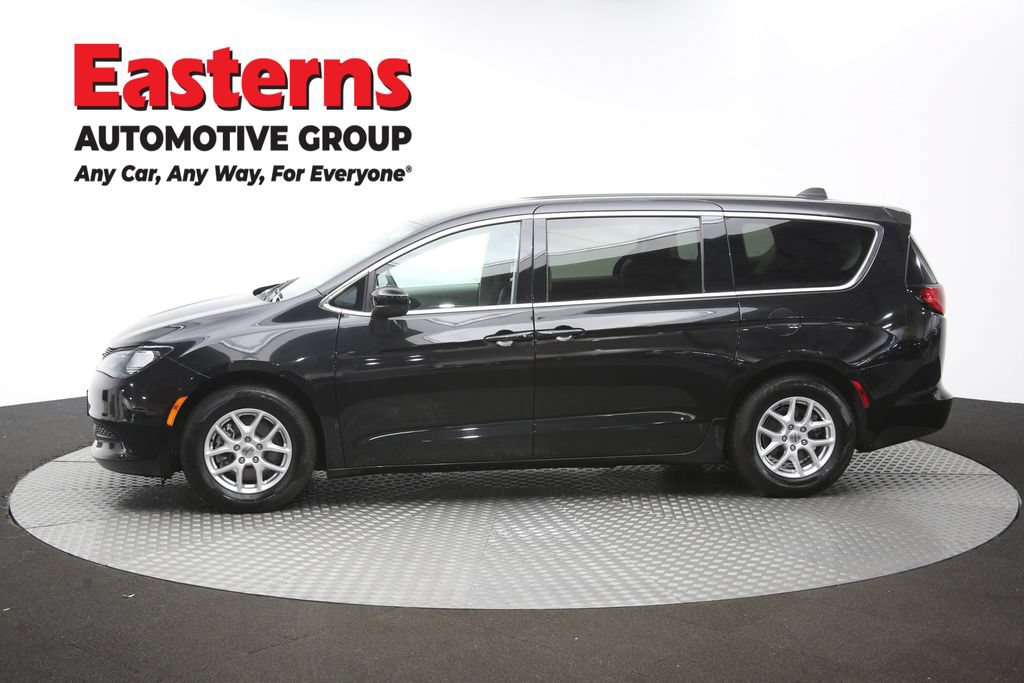 Used 2024 Chrysler Voyager LX FWD image 60