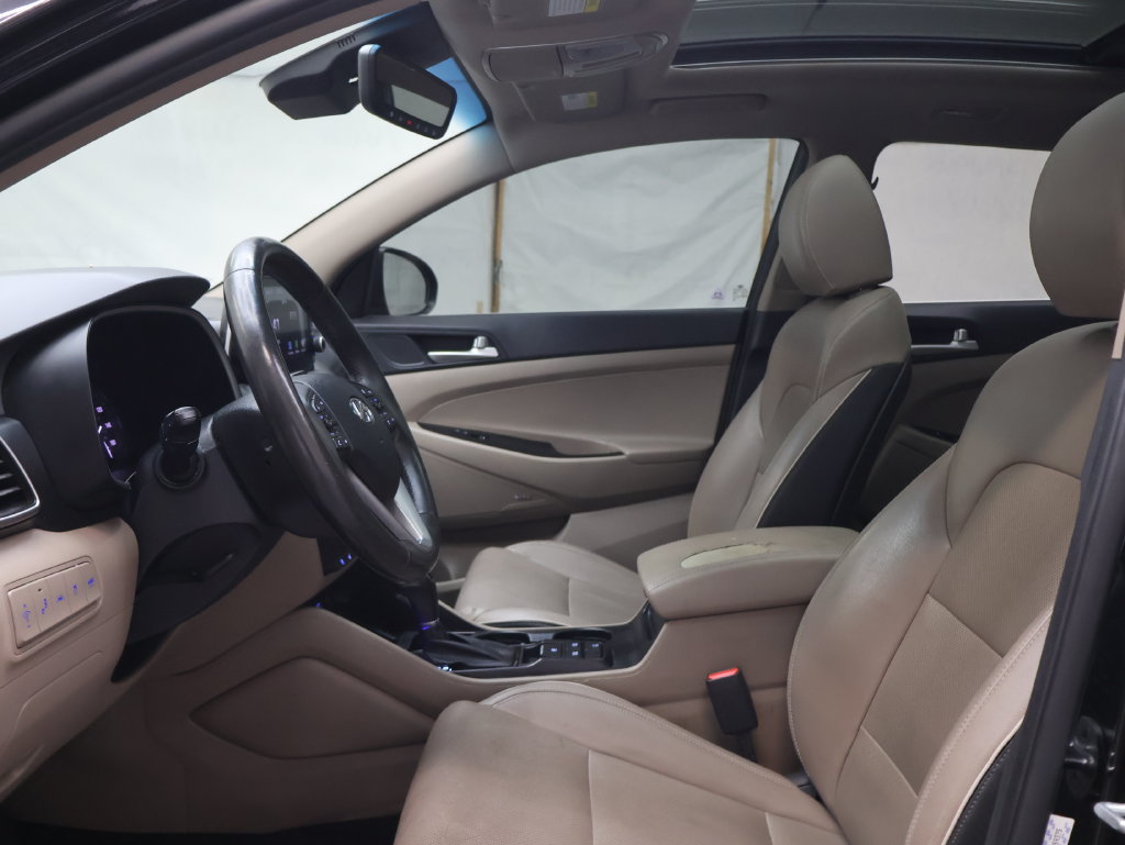 Used 2021 Hyundai Tucson Ultimate w/ Cargo Package FWD image 16